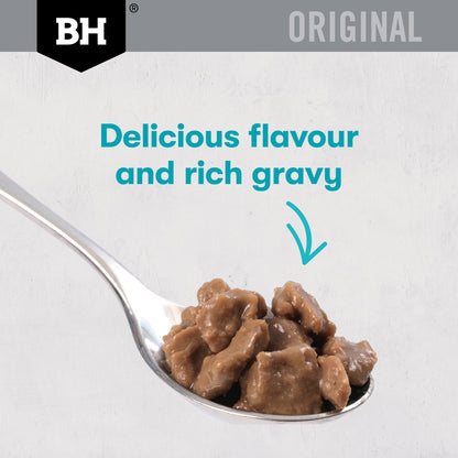 Chicken and tuna chunks in rich gravy